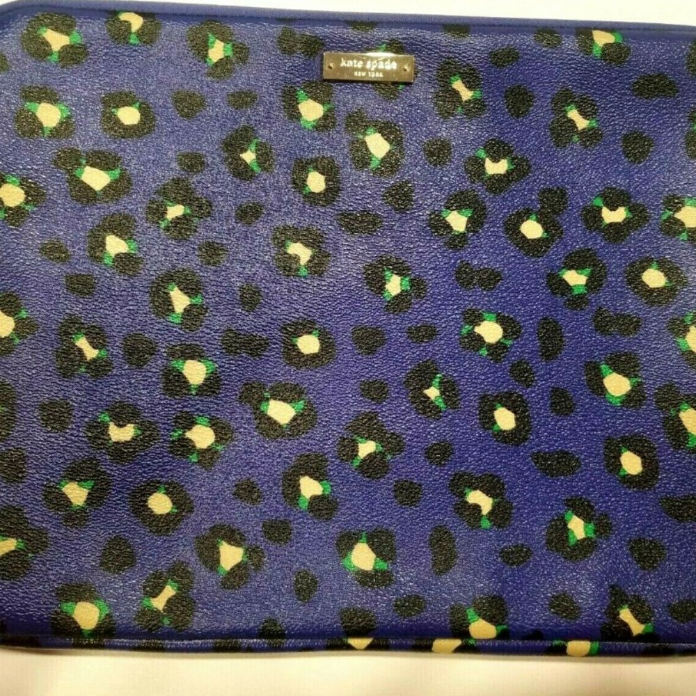 Kate Spade New York Portfolio Laptop Case 14" x 10"